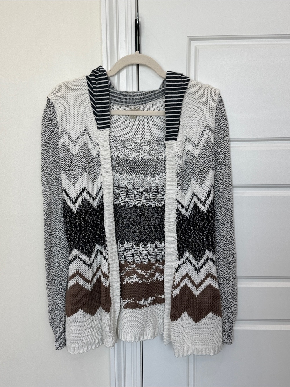 Women’s Open Front Hooded Long Cardigan Sweater Ivory Brown Black, sz Small